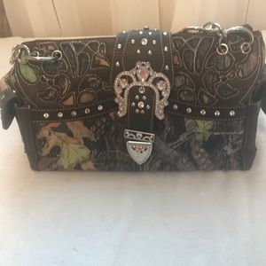 Women’s Camouflage Conceal Carry Handbag Purse